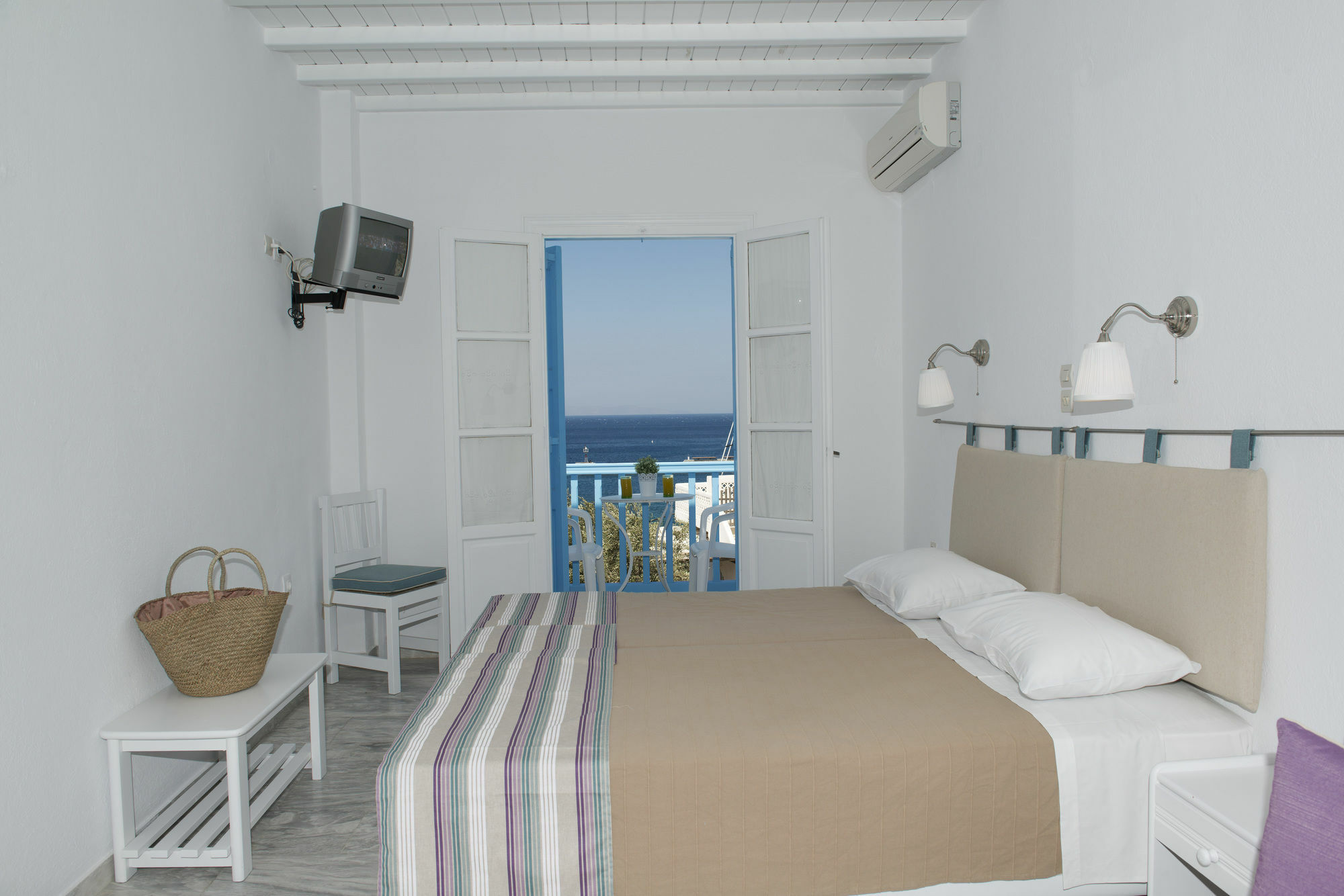 Asimina Hotel Tourlos Exterior photo